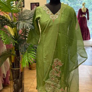 designer lehenga